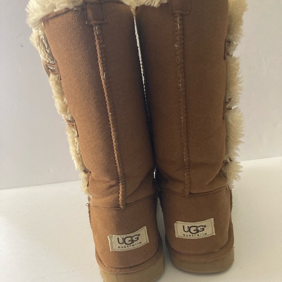 Used UGG Boots BAILEY Button Triplet 1873 Women’s Size 7 - Picture 6 of 12